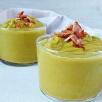 Crema de guisantes | Receta ligera y muy sabrosa