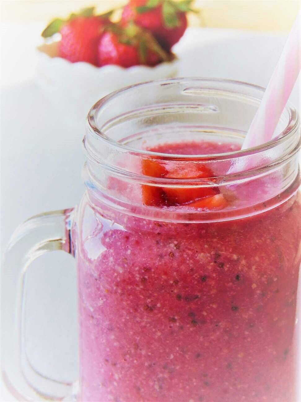 Batido de fresa, plátano y chía